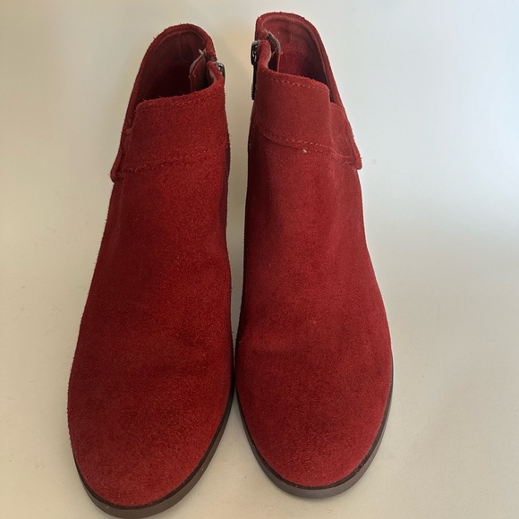 Koolaburra by UGG Amalea Suede Leather Ankle Bootie Amphora Red Women's Sz 8.5 - Picture 2 of 12